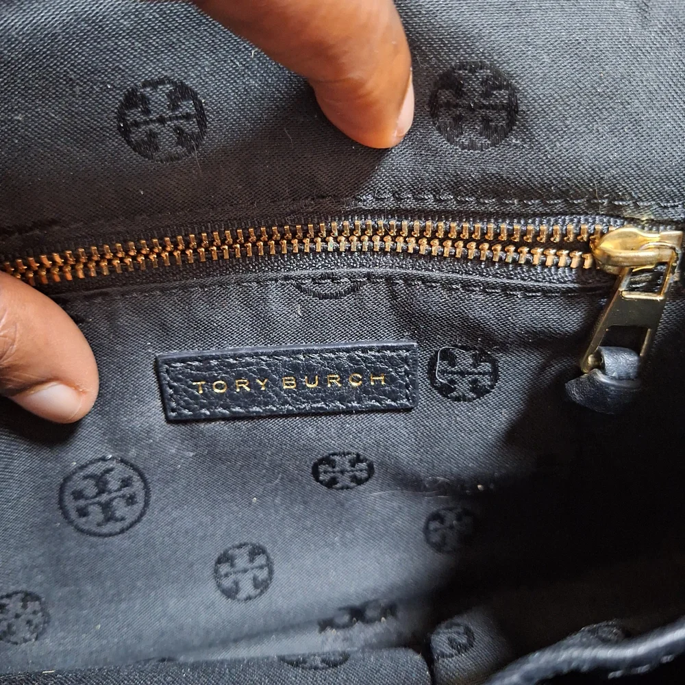 Tory Burch Black Crossbody Bag - Picture 6 of 11